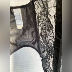Vintage Valentino Black Embroidered Waist Garter Belt Size S